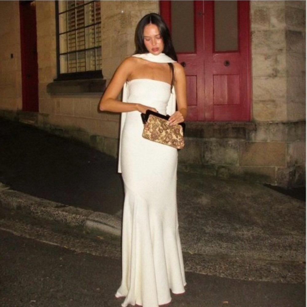 2 piece maxi dress very beautiful very elegant on sale for 199.00